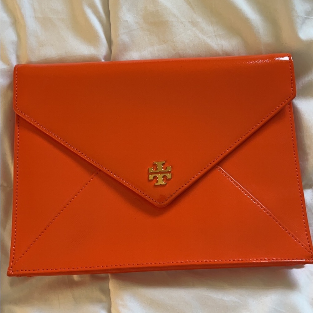 Patent leather envelope clutch